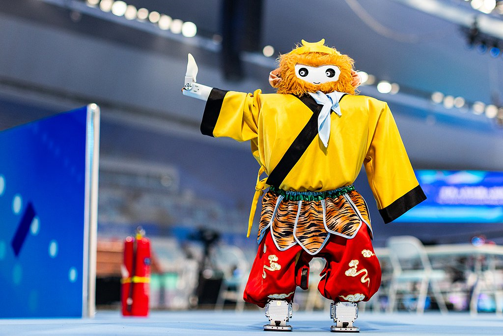 A Monkey King-themed robot at the opening ceremony, August 14, 2025.