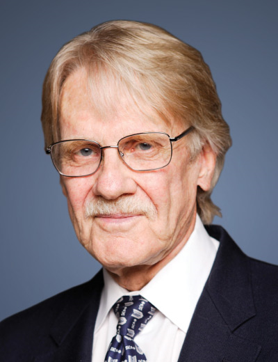 Vernon L. Smith img